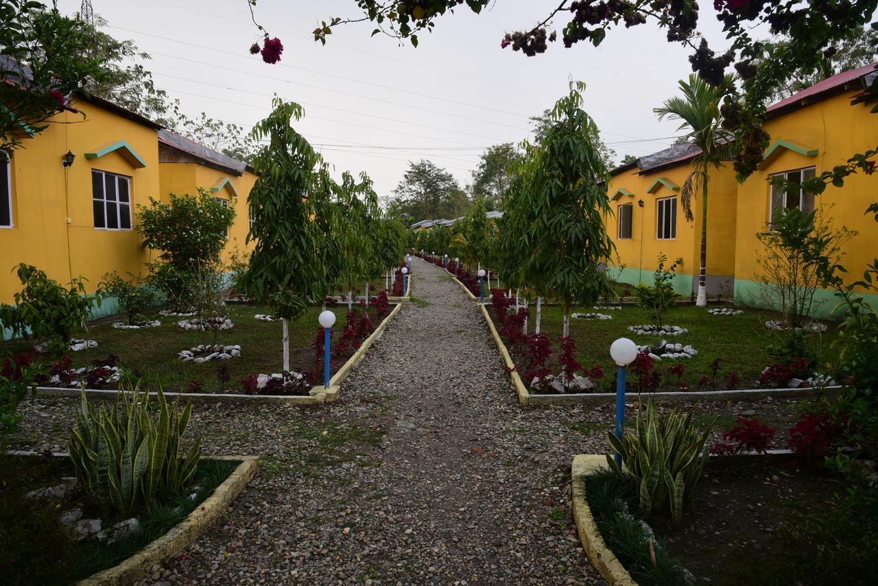 The Mystic Forest - A Tea Garden Resort At Dooars Madari Hat Eksteriør billede